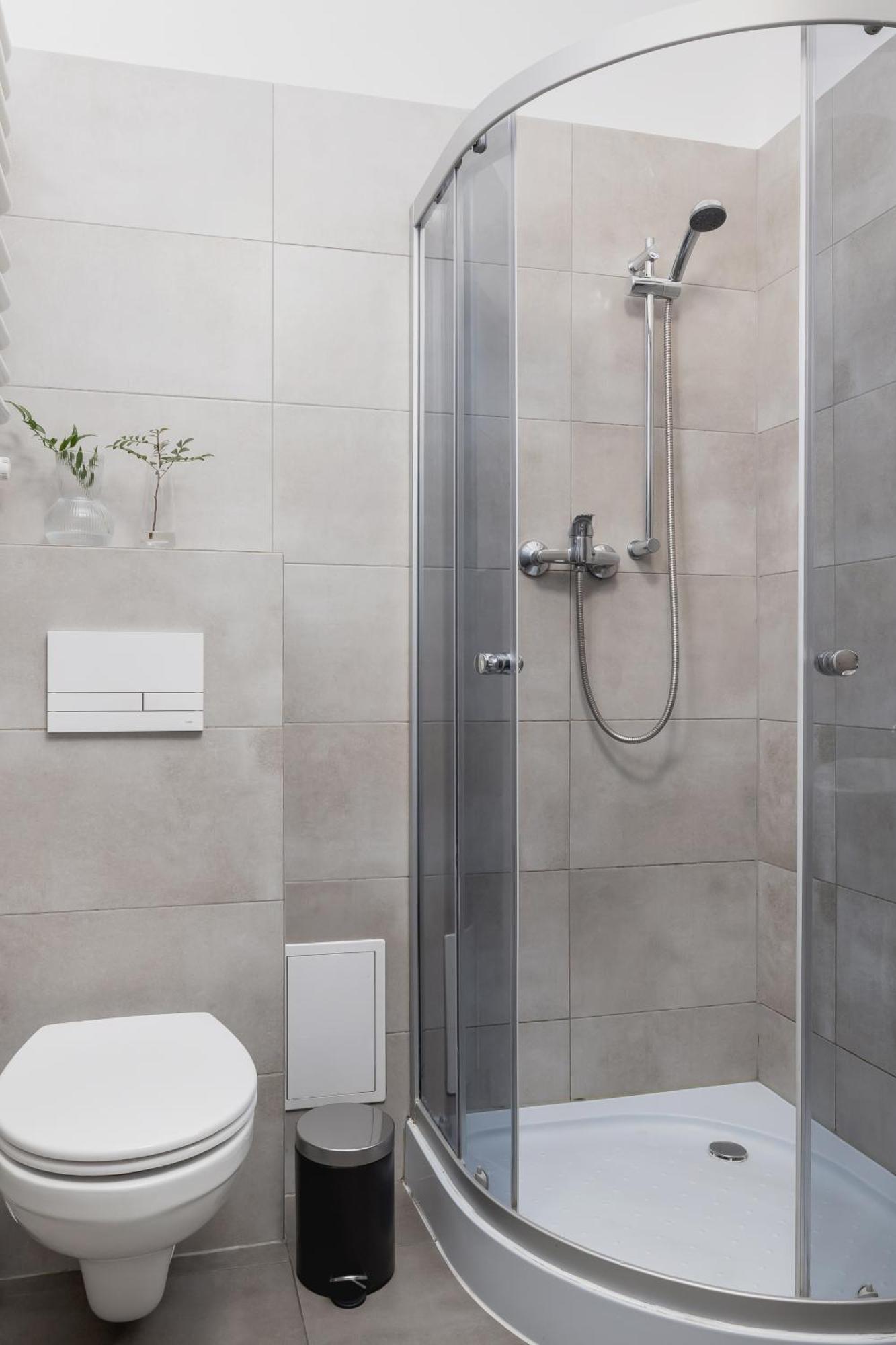 1-Bedroom Apartment With Balcony - Dluga 65 Krasków Εξωτερικό φωτογραφία